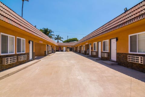 Property building, On site