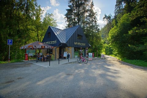 Facade/entrance, Fishing, Lounge or bar, Hiking, Cycling