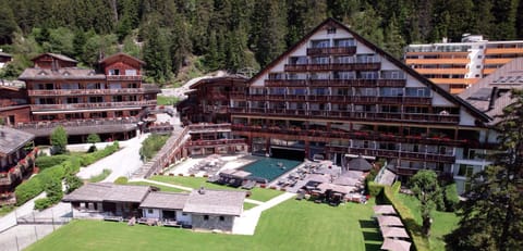 Property building, Balcony/Terrace