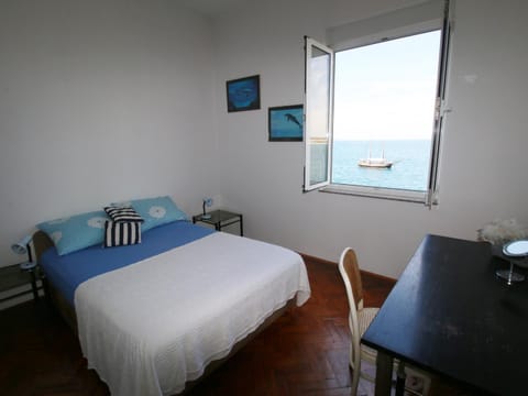 Bed, Natural landscape, Bedroom, Sea view, Street view