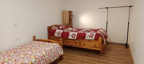 Appartement Barcelonnette Ubaye, Provence Apartment in Uvernet-Fours