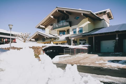 Property building, Winter