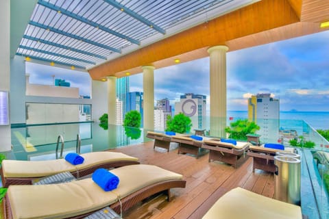 Pool view, Swimming pool