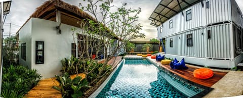 Property building, Swimming pool