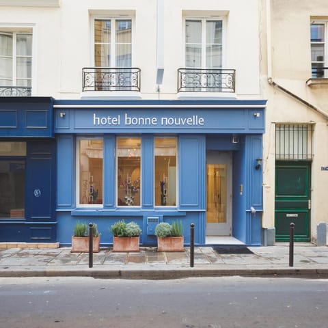 Property building, Facade/entrance