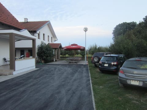 Pansion Laktaši Hostel in Federation of Bosnia and Herzegovina