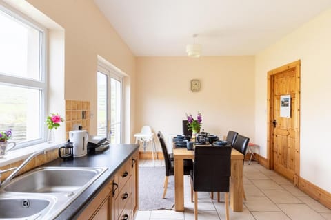 Cois Chnoic House in County Kerry