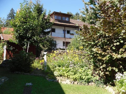 Facade/entrance, Garden