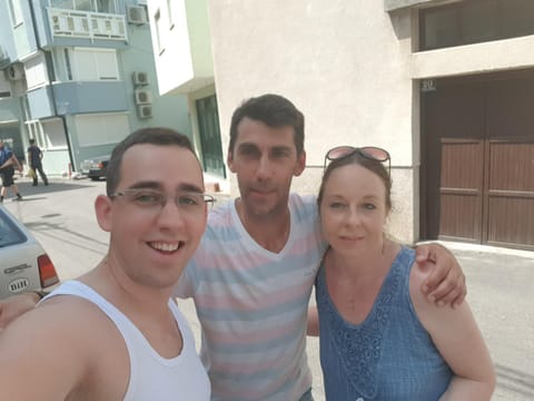 Staff, Day, group of guests