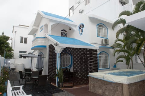 Facade/entrance, Decorative detail, Pool view