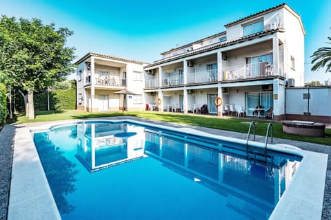 Garden, Swimming pool