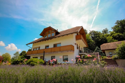 Property building, Patio, Facade/entrance, Day, Neighbourhood, Natural landscape, Summer, Garden, View (from property/room), Balcony/Terrace, On site, Garden view