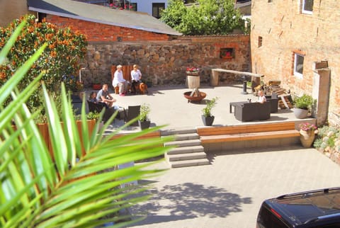 Patio, Patio, BBQ facilities, BBQ facilities, Seating area, On site