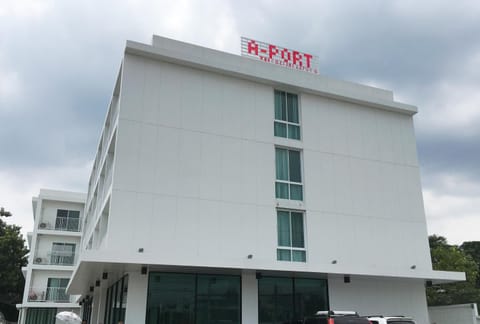 Property building, Facade/entrance
