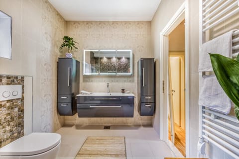 Adria House Dubrovnik by the sea Bed and Breakfast in Dubrovnik-Neretva County