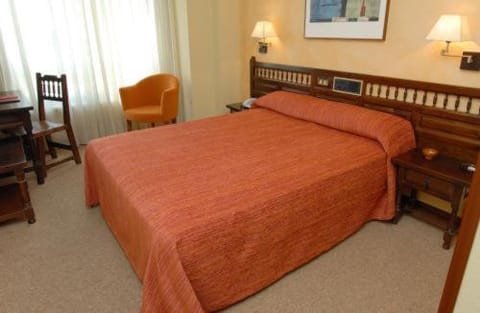 Day, Photo of the whole room