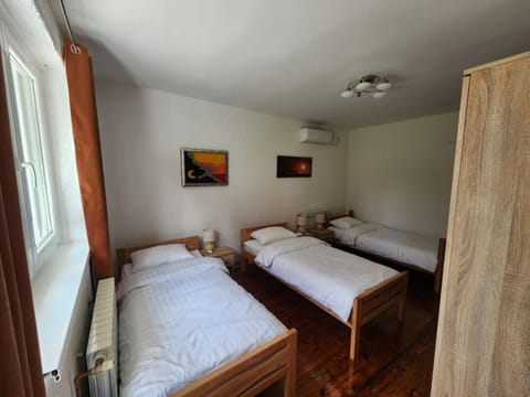 Apartman EL Apartment in Sarajevo