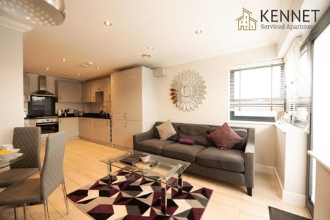 Malthouse Court Apartment in Reading