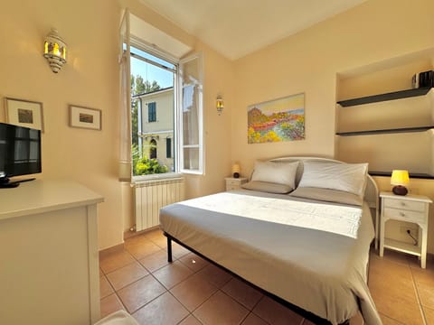 Villa Angelina Holiday Homes I Casa Limone I 5 minuti a piedi dal mare I Giardino I Parcheggio privato Apartment in Vallecrosia