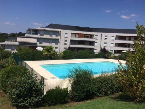 Property building, Facade/entrance, Day, Landmark view, Pool view, Swimming pool