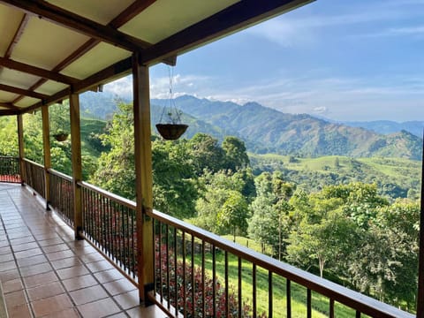 Property building, Balcony/Terrace, Garden view, Mountain view
