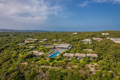 Property building, Bird's eye view, View (from property/room)