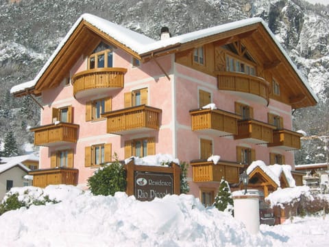 Property building, Winter