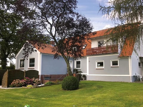 Property building, Garden, Garden view