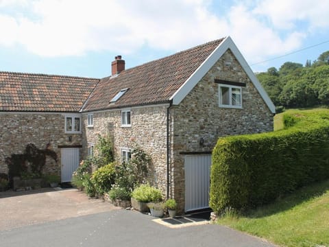 Whitcombe Cottage House in East Devon District