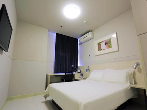 Jinjiang Inn Langfang Pedestrian Street Hotel in Tianjin