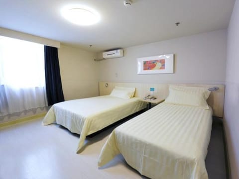 Jinjiang Inn Langfang Pedestrian Street Hotel in Tianjin