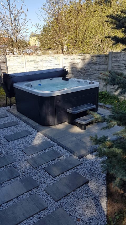 Day, Natural landscape, Hot Tub, Pool view