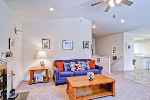 Hikers Hideaway House in Yosemite Park Way