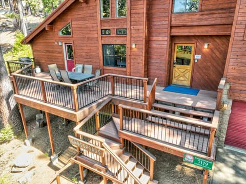 Yosemite Crossroads House in Yosemite Park Way