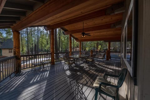 Starlight Lodge House in Sierra Nevada