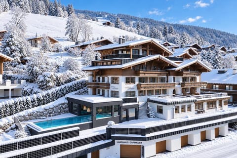 Property building, Swimming pool