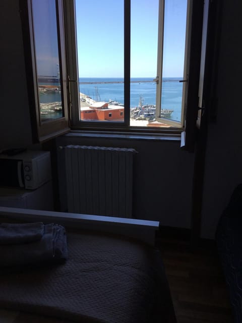 Abitare sul Porto Bed and Breakfast in Salerno