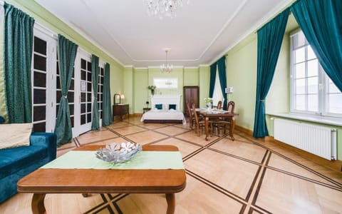 Photo of the whole room