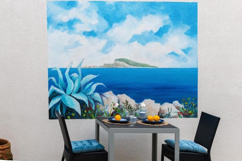 Patio, Balcony/Terrace, Seating area, Dining area, Area and facilities