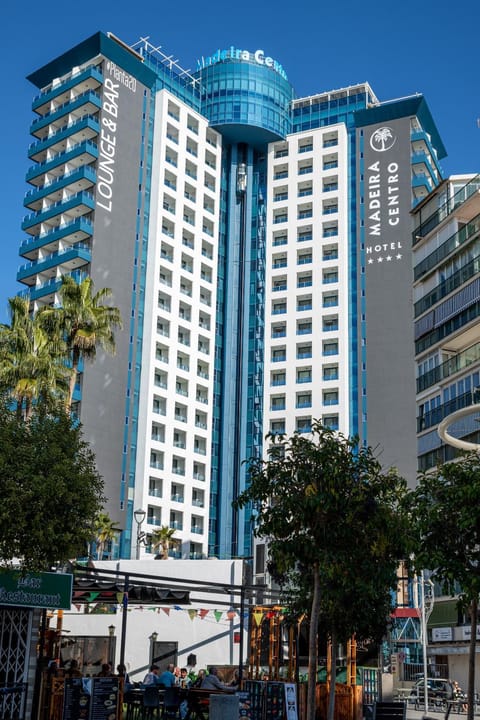 Property building, Facade/entrance, Bird's eye view