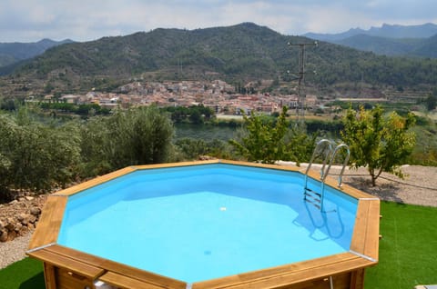 City view, River view, Swimming pool