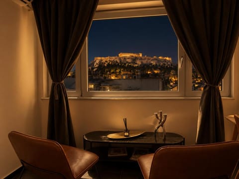 Night, Natural landscape, View (from property/room), Seating area, Landmark view