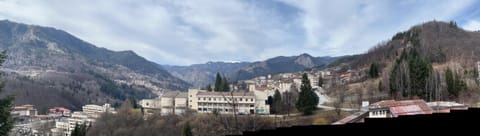 Nearby landmark, Natural landscape, Mountain view