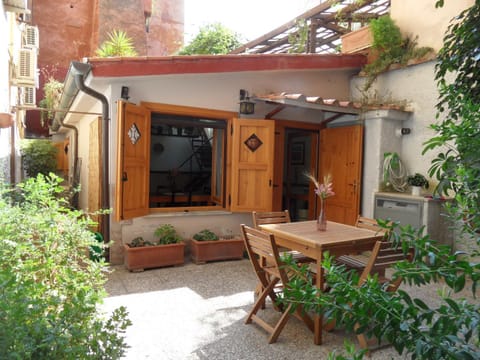 Facade/entrance, Garden view
