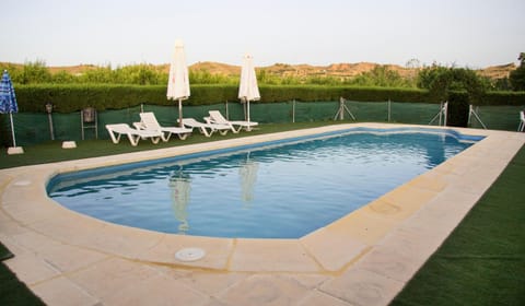 Area and facilities, Swimming pool