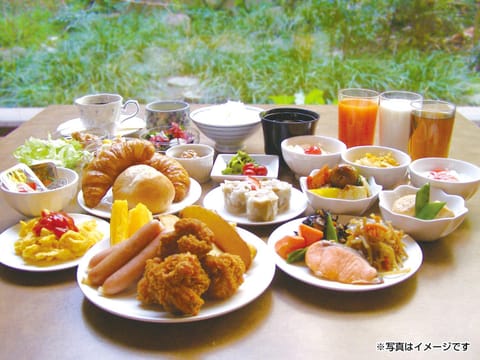 Buffet breakfast