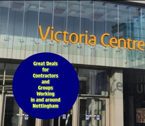 "Snooze Central" - City Centre Apartments above Victoria Centre Shopping Centre with full Kitchen in Milton Street - up to 4 Beds - most Central Location next to the Hilton Hotel - Outdoor Parking for Cars or Vans five pounds a day - Sunday 1pm Check-Out Apartment in Nottingham