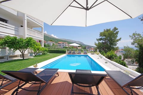 Luxury apartment Frane Apartment in Podstrana