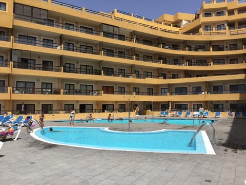Property building, Pool view, Swimming pool