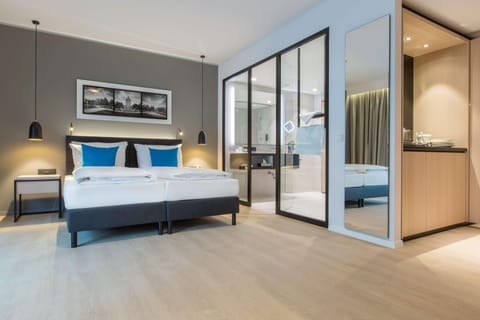 Photo of the whole room, On site